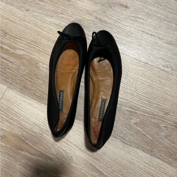 Margaux Black Ballet Flats - Picture 1 of 3